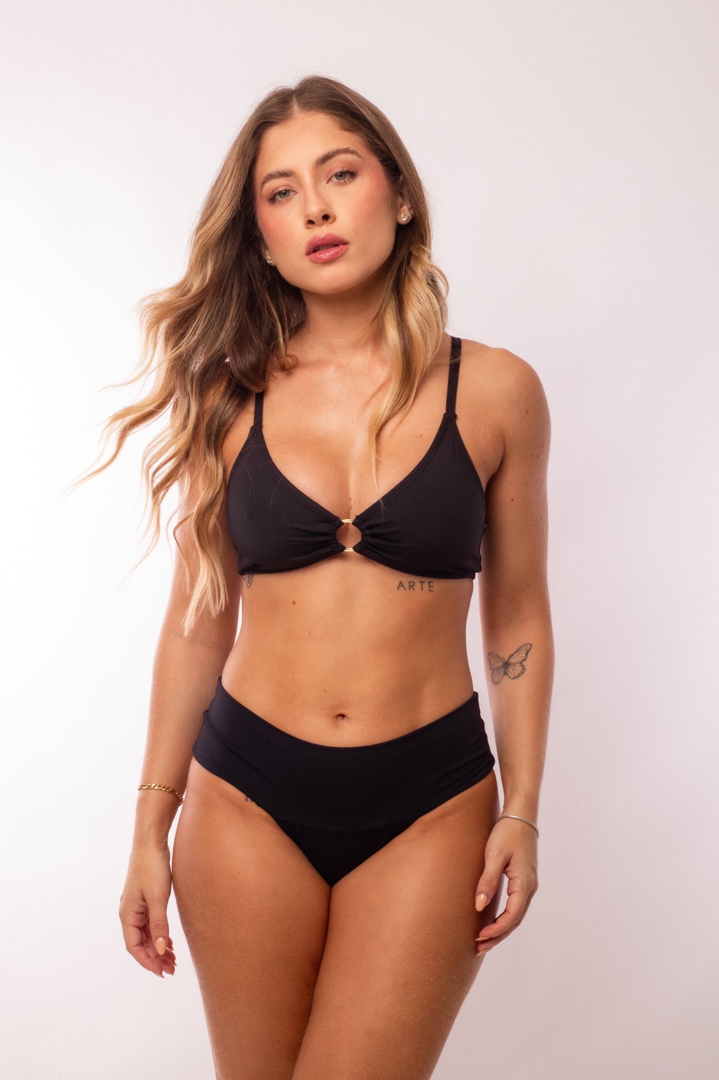 TOP JANA + HOTPANT NEGRO